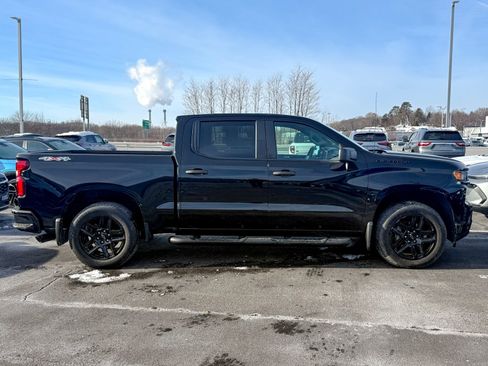 Used 2021 Chevrolet Silverado 1500 Custom w/ Rally Edition image 7