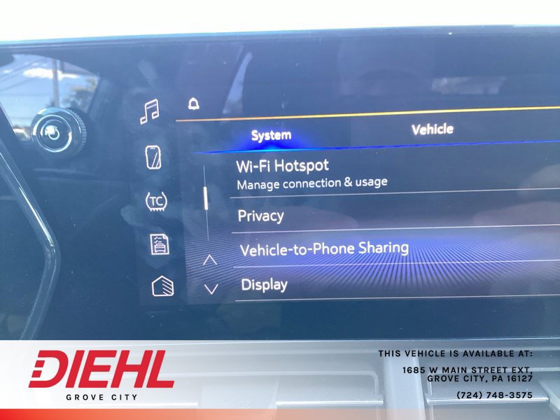 Used 2025 Chevrolet Trax RS w/ Driver Confidence Package FWD image 35