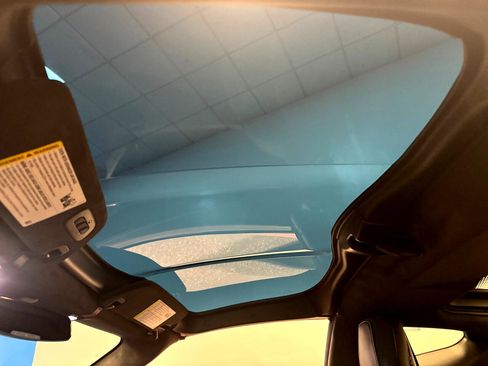 Used 2016 Chevrolet Corvette Z06 w/ 3LZ Preferred Equipment Group image 13