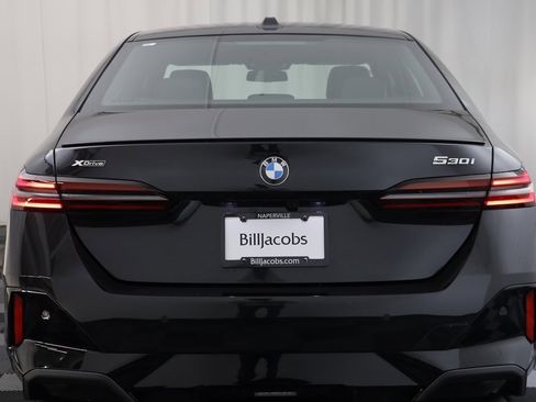 New 2026 BMW 530i xDrive w/ M Sport Package image 16