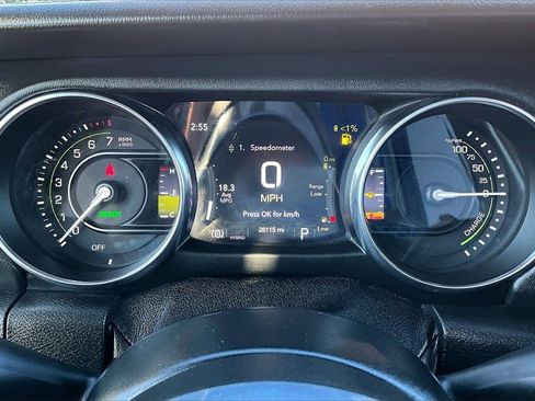 Used 2021 Jeep Wrangler Unlimited Rubicon 4xe w/ Steel Bumper Group image 21