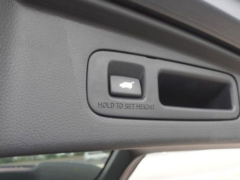 Used 2025 Honda CR-V EX-L image 24