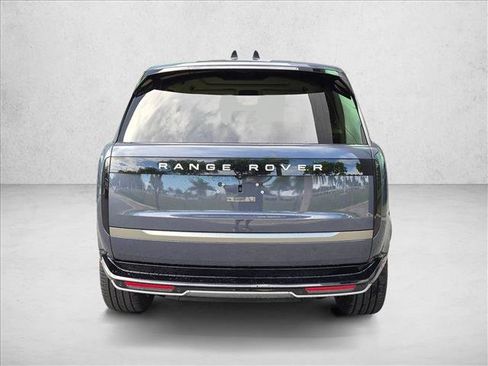 Used 2024 Land Rover Range Rover SE AWD/4WD image 6