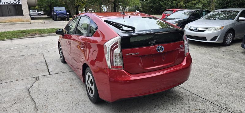 Used 2014 Toyota Prius Four FWD image 3