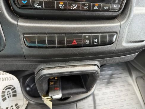 Used 2023 RAM ProMaster 2500 FWD image 21