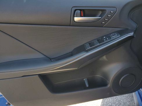 Used 2023 Lexus IS 300 w/ Premium Package RWD image 31