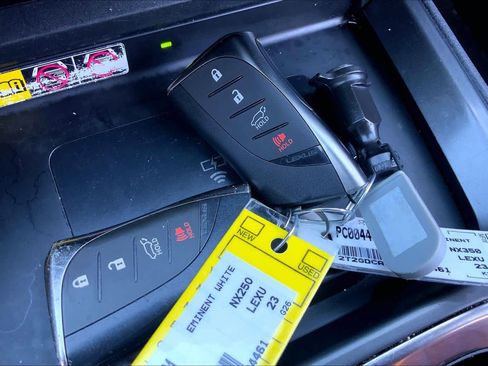 Used 2023 Lexus NX 250 FWD image 15