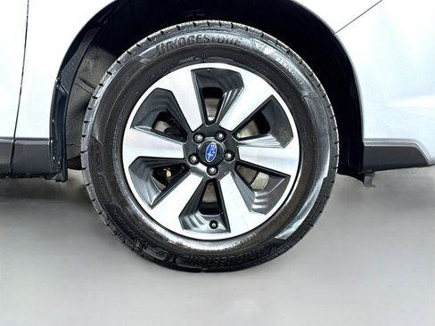 Used 2018 Subaru Forester 2.5i Limited w/ Popular Package #2 AWD/4WD image 40