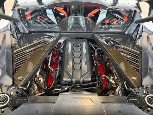 Certified 2025 Chevrolet Corvette Stingray Premium Cpe w/ Z51 Performance Package RWD image 14