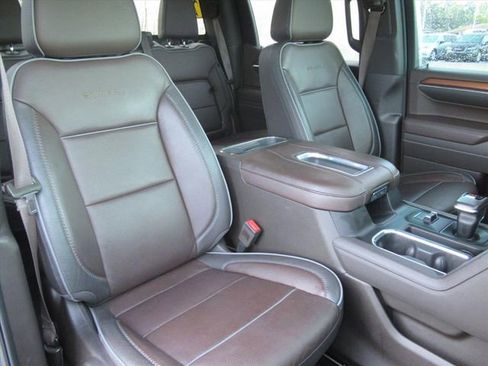 Used 2022 GMC Sierra 1500 Denali AWD/4WD image 9