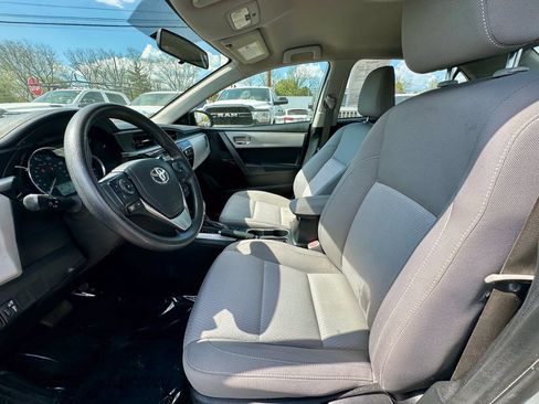 Used 2016 Toyota Corolla LE FWD image 25