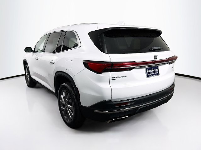 Used 2026 Buick Enclave Preferred AWD/4WD image 8