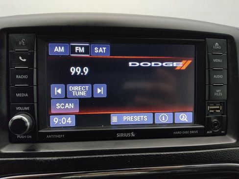 Used 2020 Dodge Grand Caravan SXT FWD image 25