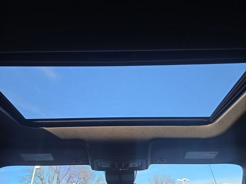 Used 2023 GMC Sierra 1500 Denali image 22