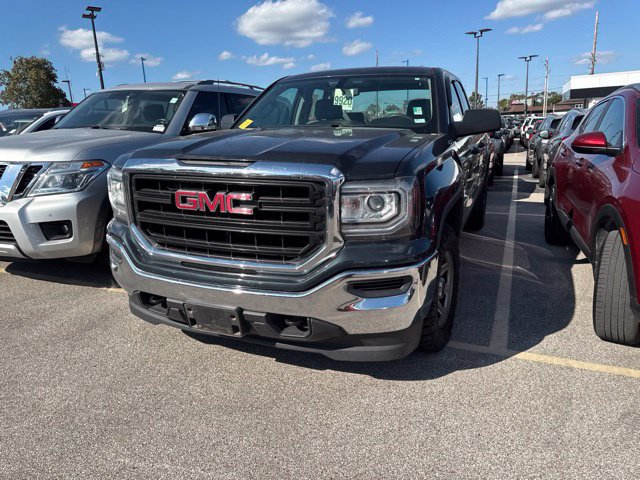 Used 2018 GMC Sierra 1500 4x4 Double Cab w/ Sierra Convenience Package image 3