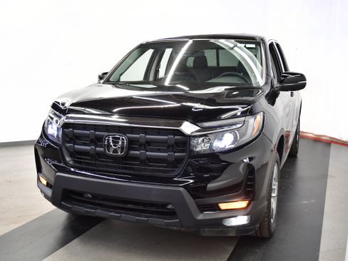 Used 2025 Honda Ridgeline RTL image 6