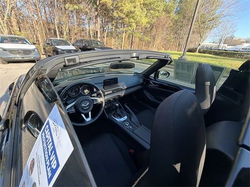Used 2018 MAZDA MX-5 Miata RF Club image 24