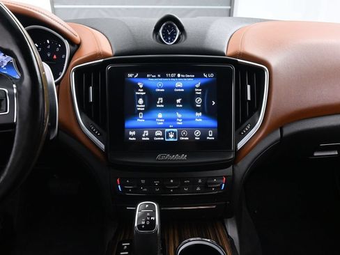 Used 2019 Maserati Ghibli S Q4 AWD/4WD image 26