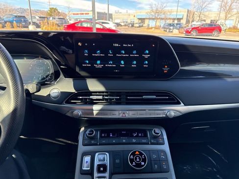 Used 2022 Hyundai Palisade Calligraphy w/ Cargo Package image 16