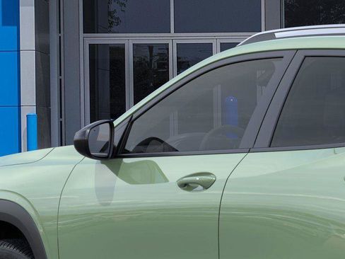 New 2026 Chevrolet Trax ACTIV w/ Sunroof Package image 12