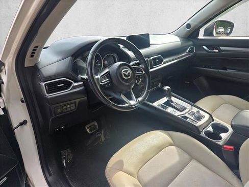Used 2019 MAZDA CX-5 Touring image 10