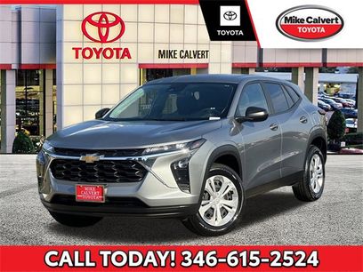 Used 2024 Chevrolet Trax LS w/ Driver Confidence Package