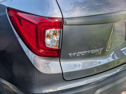 Used 2021 Honda Passport EX-L image 17