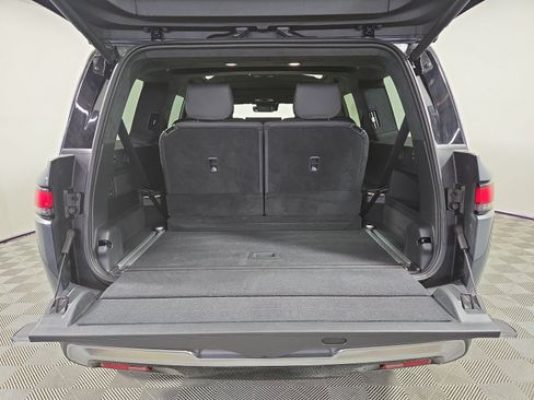 Used 2025 Rivian R1S Adventure AWD/4WD image 15