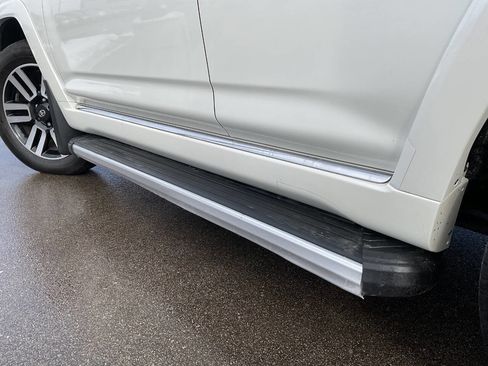 Used 2016 Toyota 4Runner Limited image 57