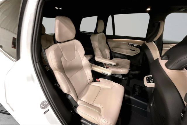 New 2026 Volvo XC90 B5 Ultra AWD/4WD image 13
