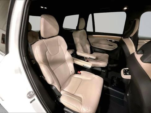 New 2026 Volvo XC90 B5 Ultra AWD/4WD image 13