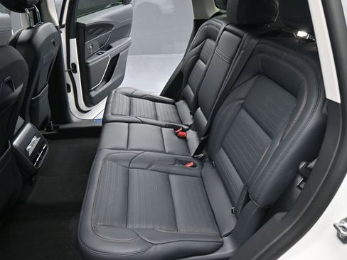 New 2026 Lincoln Nautilus Reserve w/ Jet Appearance Package AWD/4WD image 14