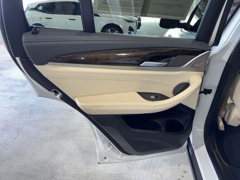 Used 2020 BMW X3 sDrive30i w/ Premium Package image 17