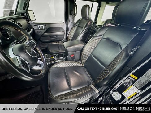 Used 2021 Jeep Wrangler Unlimited Sahara image 21