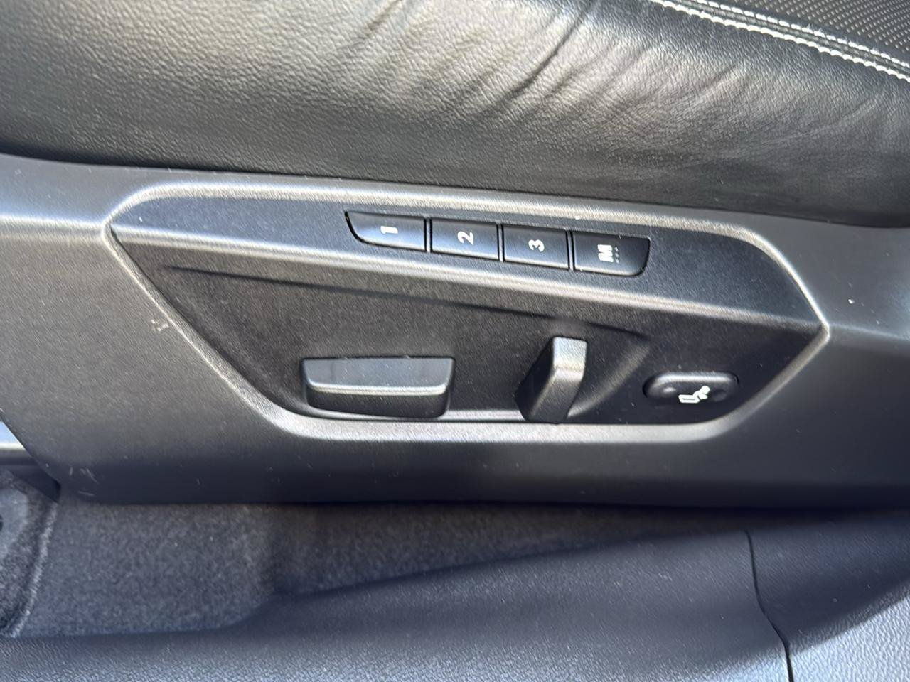 Used 2013 Suzuki Kizashi Sport SLS AWD/4WD image 10