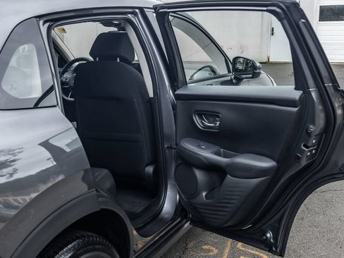 Used 2024 Honda HR-V LX image 17