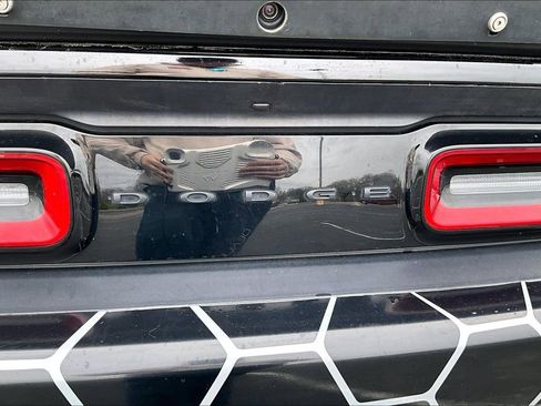 Used 2019 Dodge Challenger R/T w/ Stars & Stripes Edition RWD image 8