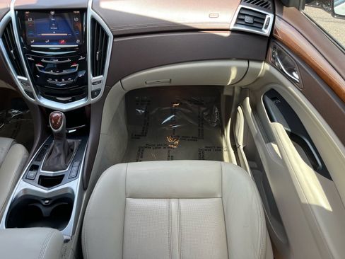 Used 2014 Cadillac SRX Luxury w/ Driver Awareness Package FWD image 15