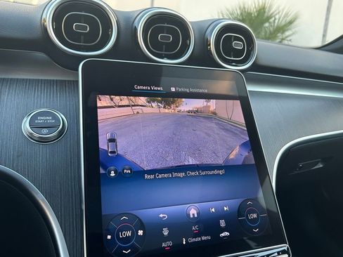 Used 2025 Mercedes-Benz C 300 Sedan image 25