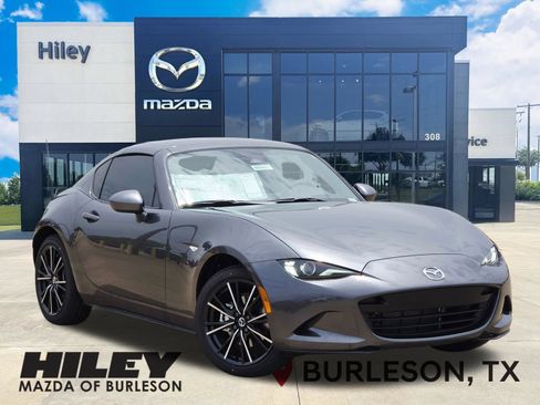 New 2026 MAZDA MX-5 Miata RF Grand Touring RWD image 2