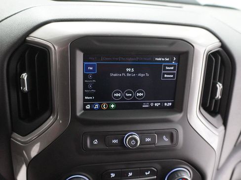 Used 2025 Chevrolet Silverado 1500 Custom Trail Boss AWD/4WD image 13