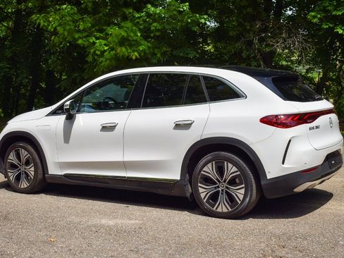 Used 2023 Mercedes-Benz EQE 350+ 4MATIC SUV image 5