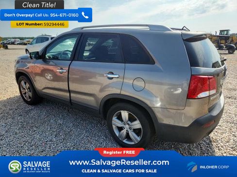 Used 2013 Kia Sorento EX FWD image 3
