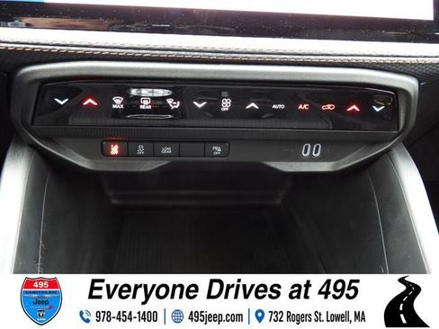 New 2026 Jeep Cherokee Limited AWD/4WD image 40