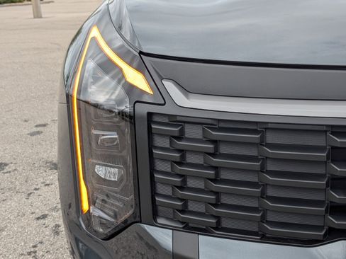 New 2026 Kia Sportage LX FWD image 10