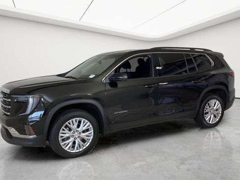 Used 2024 GMC Acadia Elevation FWD image 4