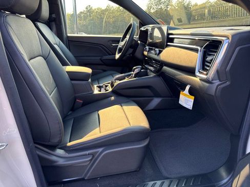 New 2026 GMC Canyon Elevation w/ Convenience Package image 10