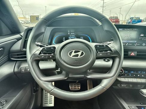 Used 2026 Hyundai Elantra Sport FWD image 14