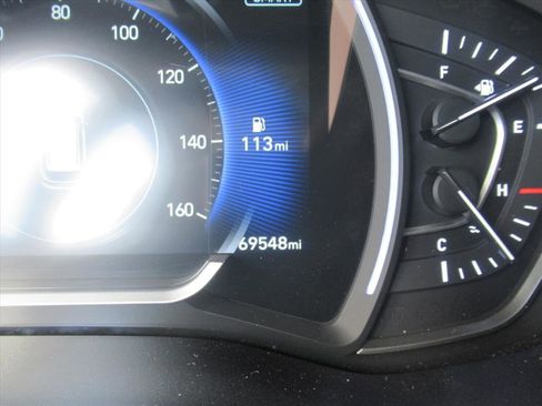 Used 2020 Hyundai Santa Fe SEL w/ Convenience + Premium Package image 24