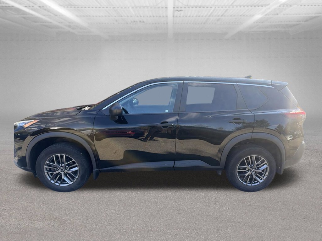 Used 2023 Nissan Rogue S AWD/4WD image 10